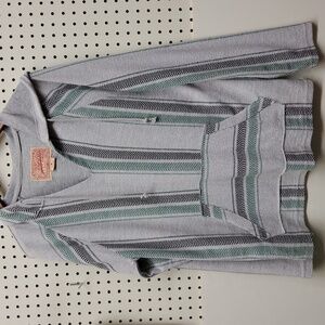 Trademark Brooklyn cloth shirt mens size medium EUC